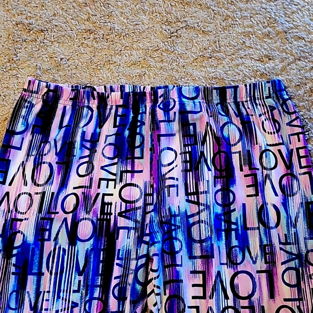 LOVE purple active pants